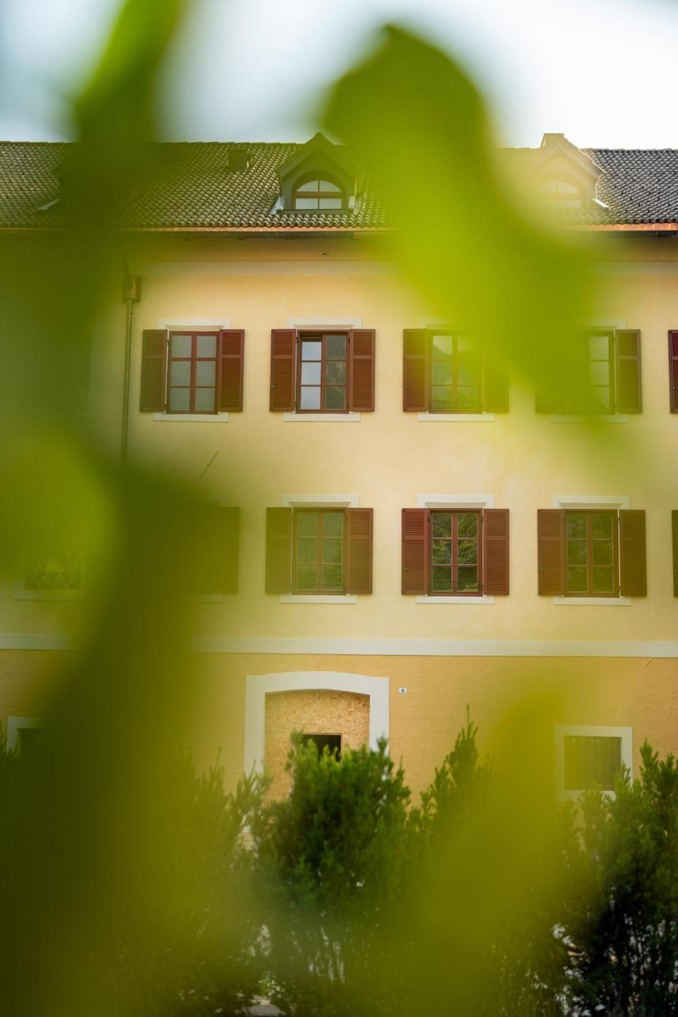 Castel Sallegg Suites Adults Only Caldaro Kültér fotó