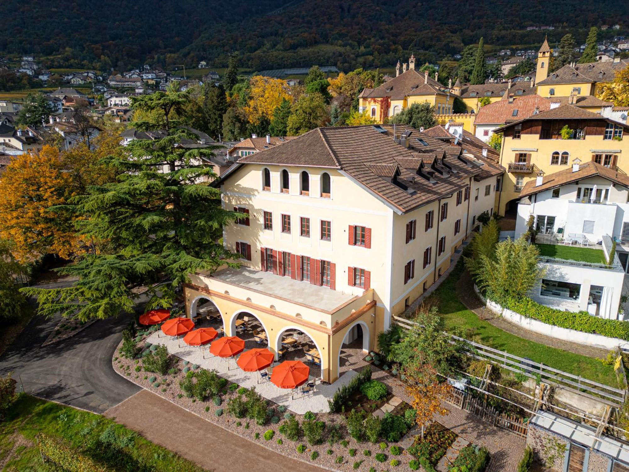 Castel Sallegg Suites Adults Only Caldaro Kültér fotó