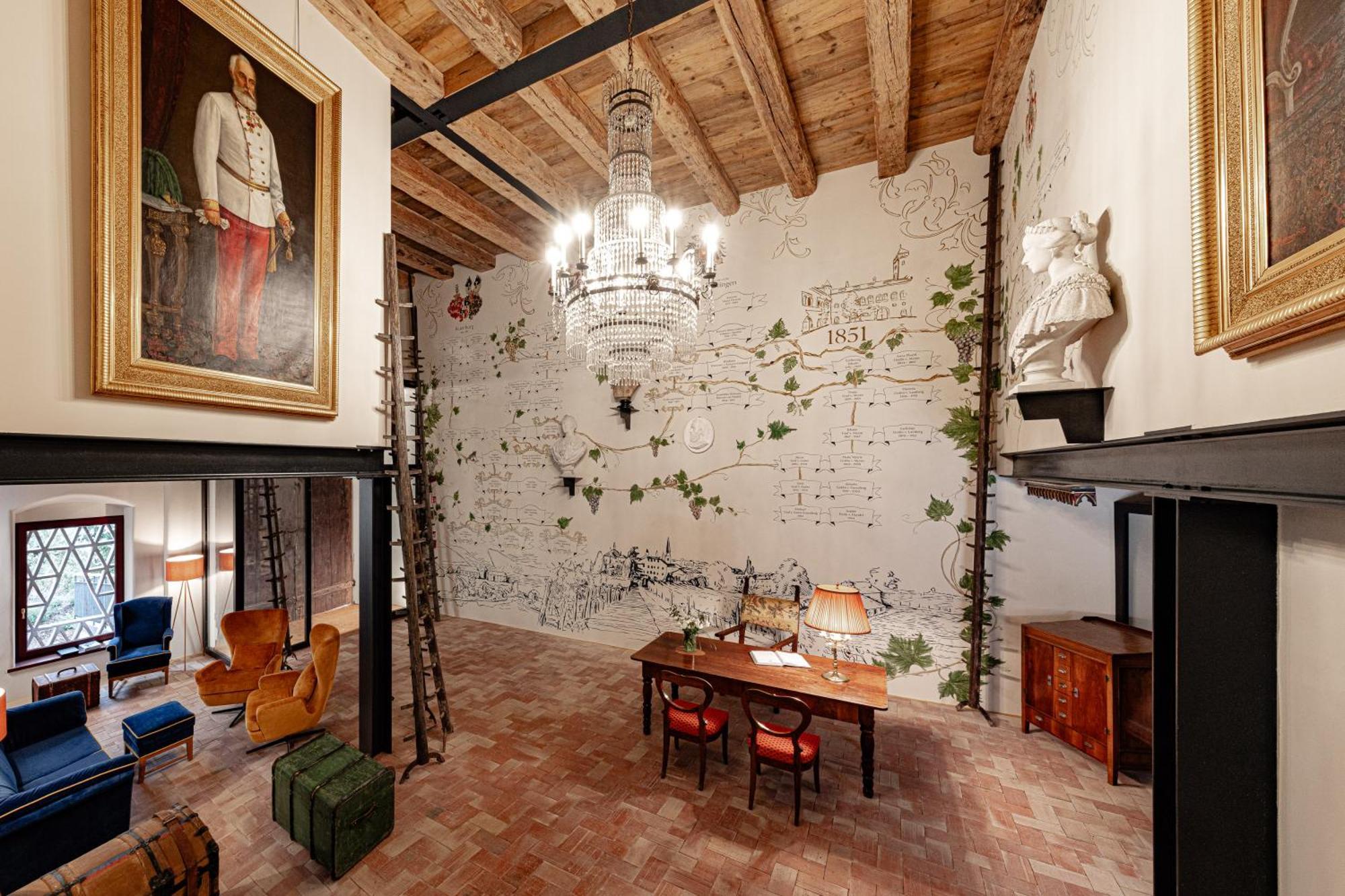 Castel Sallegg Suites Adults Only Caldaro Kültér fotó